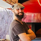 Thomas est la pizzaïolo de Lou Gardo Carqueiranne